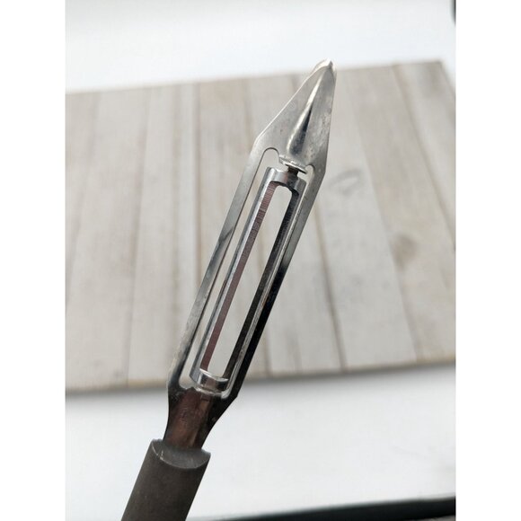 Rada Vegetable Peeler Peeling 7 1/4" Stainless Steel 3 3/4" Blade Advertising #2 - Picture 8 of 8